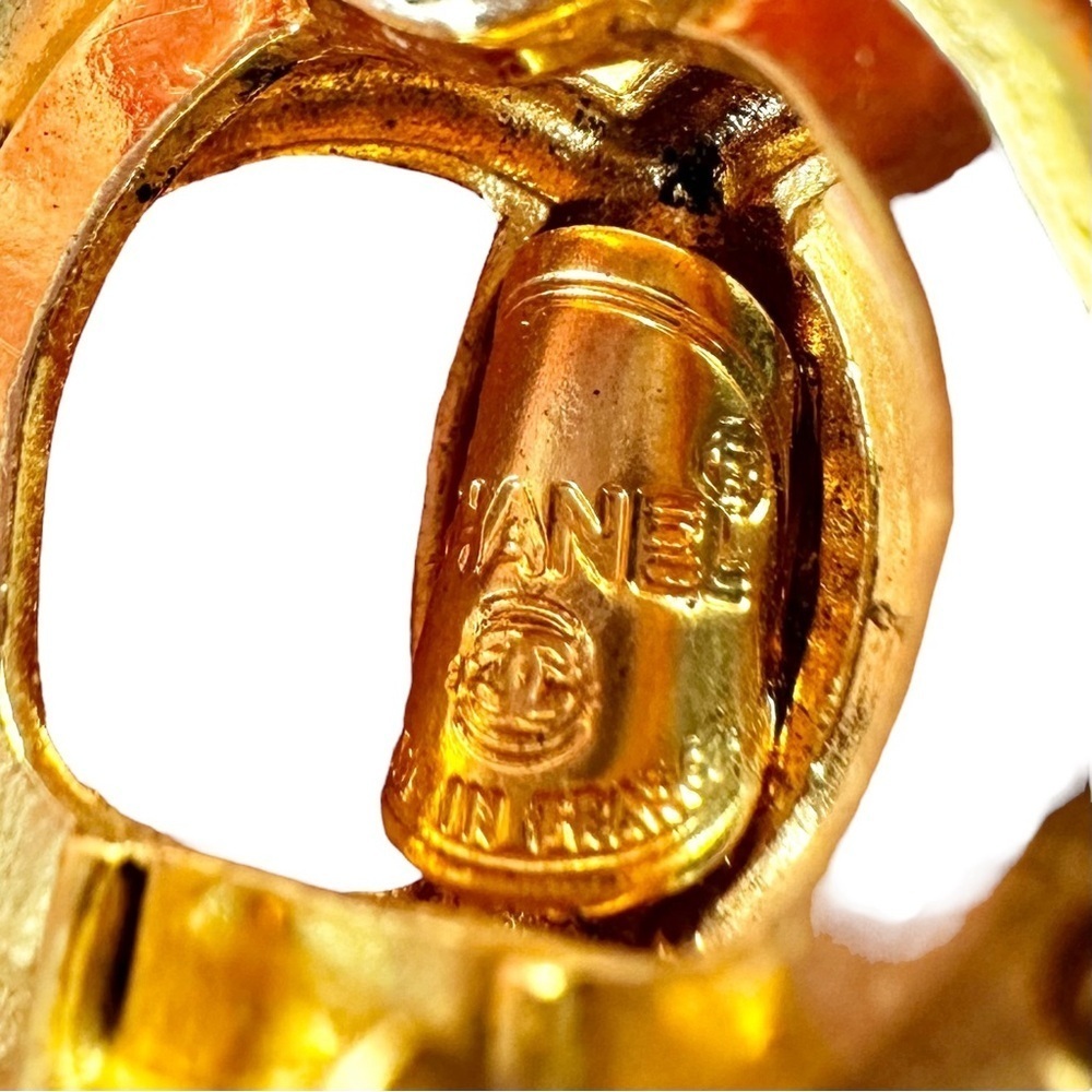 Authentic Chanel Gold Timeless Interlocking C Rou… - image 8